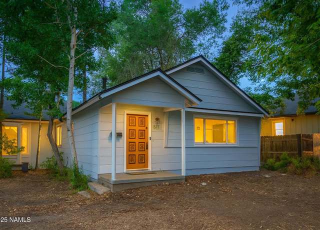 Property at 811 W Birch Ave, Flagstaff, AZ 86001, 3 beds, 2 baths