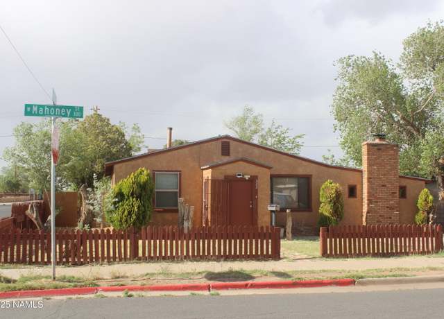 Property at 322 W Mahoney St, Winslow, AZ 86047, 3 beds, 2 baths