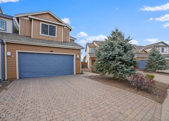Property at 9020 W Slate Mountain Trl, Bellemont, AZ 86015, 3 beds, 2.5 baths