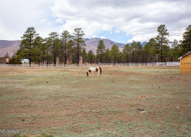 Property at 12195 N Copeland Ln, Flagstaff, AZ 86004, 2 beds, 1 bath