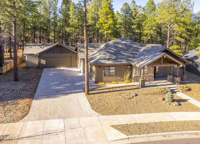 Property at 3232 W Dartmoor Dr, Flagstaff, AZ 86001, 3 beds, 3 baths