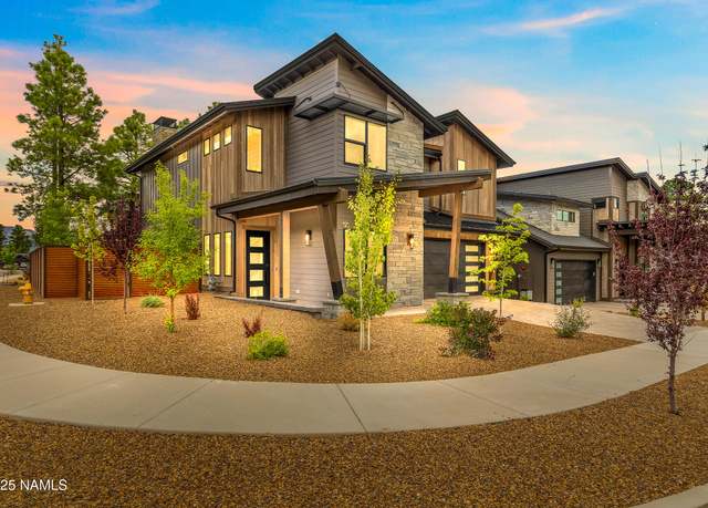 Property at 1810 E Magnolia Dr, Flagstaff, AZ 86005, 4 beds, 3.5 baths