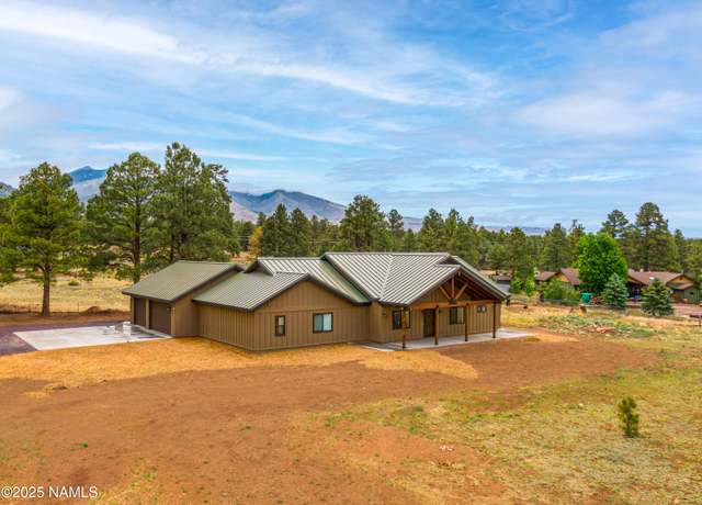 Property at 8441 N Fleming Dr, Flagstaff, AZ 86004, 4 beds, 4.5 baths