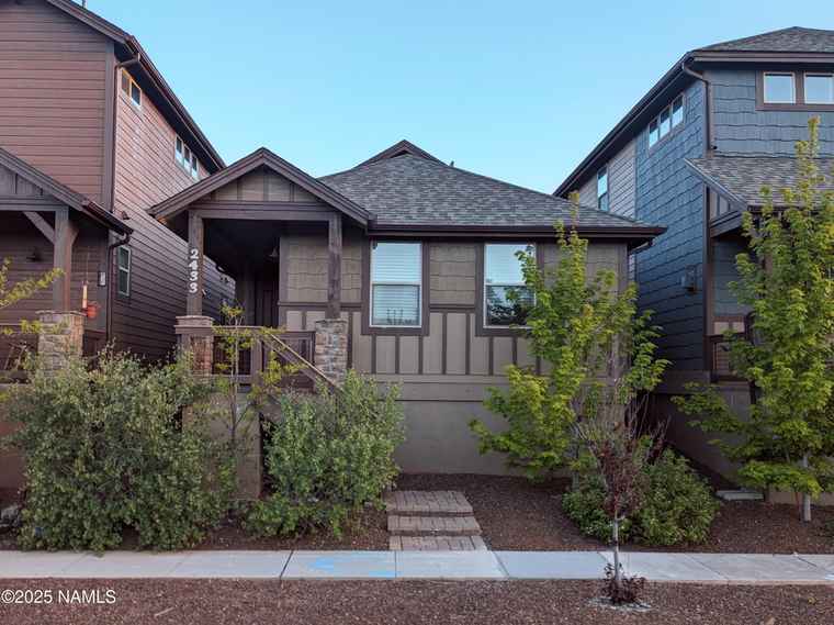 Photo of 2433 W Bruce Balle Dr Flagstaff, AZ 86001