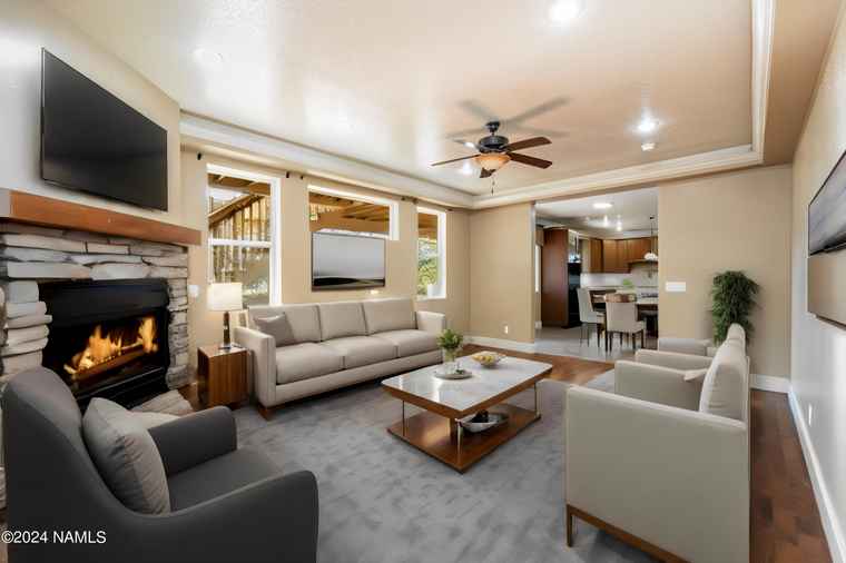 Photo of 905 N Sinagua Heights Dr Flagstaff, AZ 86004