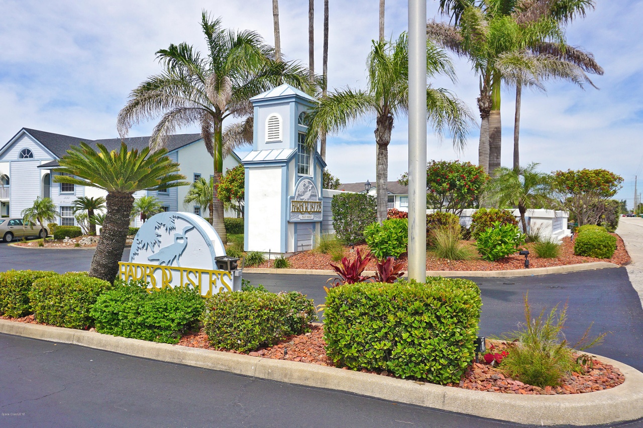 520 S Brevard Ave 236 Cocoa Beach Fl 32931 Mls 833270 Redfin