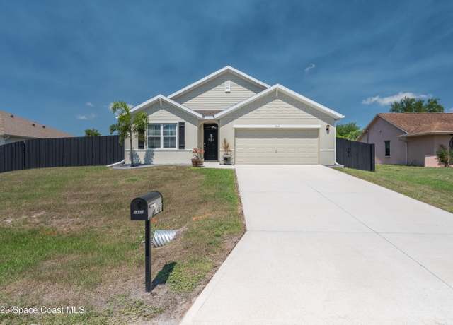 Property at 1460 Glendale Ave NW, Palm Bay, FL 32907, 4 beds, 2 baths