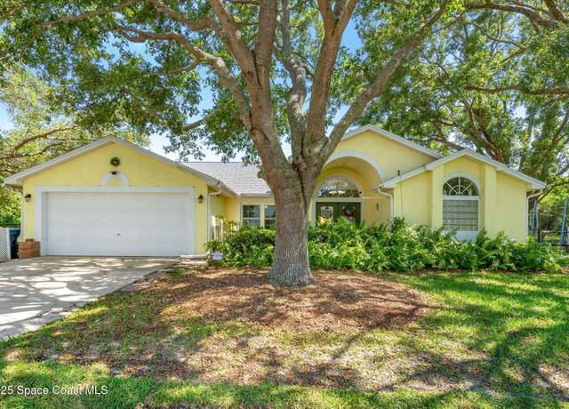 Property at 722 Hyannie St NE, Palm Bay, FL 32907, 3 beds, 2.5 baths