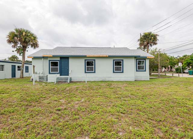 Property at 2511 Lipscomb St, Melbourne, FL 32901, 5 beds, 4 baths