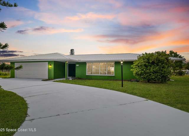Property at 1994 Mark Twain Ln NE, Palm Bay, FL 32905, 3 beds, 2 baths