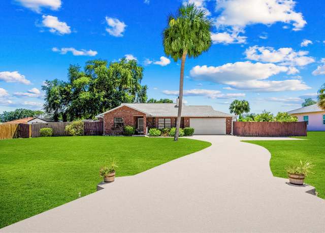 Property at 350 Albright St SE, Palm Bay, FL 32909, 3 beds, 2 baths