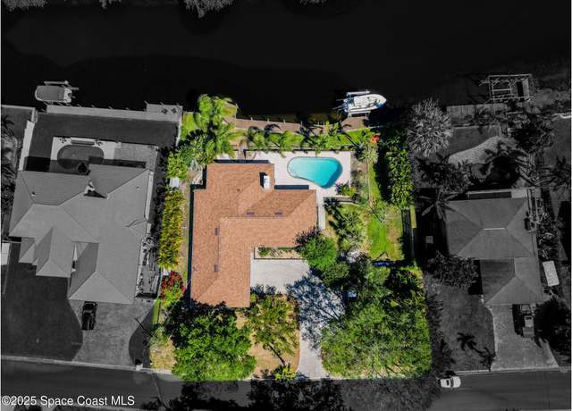 Property at 1021 Sunswept Rd NE, Palm Bay, FL 32905, 3 beds, 2 baths