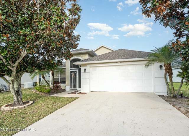 Property at 3300 Deer Lakes Dr, Melbourne, FL 32940, 3 beds, 2 baths