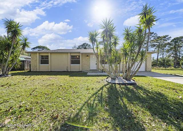 Property at 3727 S Sherwood Cir, Cocoa, FL 32926, 3 beds, 2 baths
