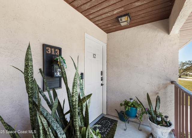 Property at 313 La Paloma Ln, Titusville, FL 32780, 2 beds, 2 baths