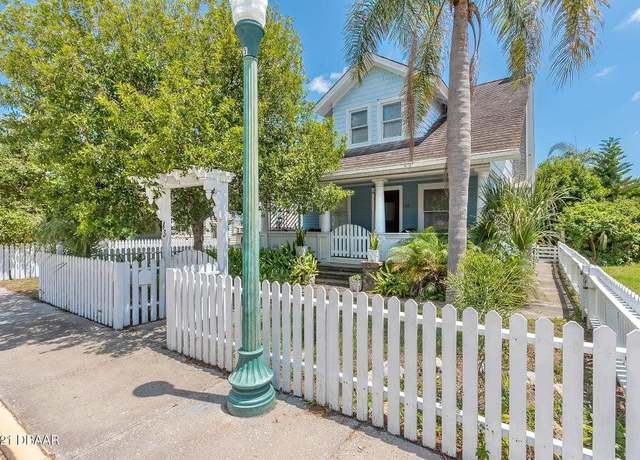 Property at 43 S Hollywood Ave, Daytona Beach, FL 32118, 3 beds, 3 baths
