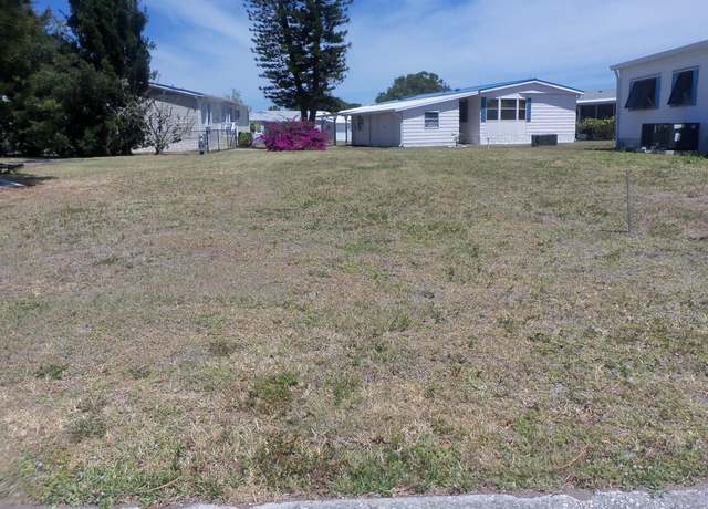 Property at 932 Oriole Cir, Barefoot Bay, FL 32976