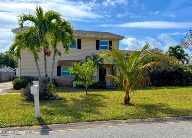 Property at 215 Bonita Dr, Merritt Island, FL 32952, 5 beds, 3 baths