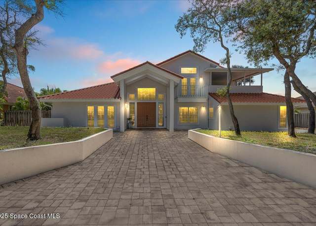 Property at 505 Sanderling Dr, Indialantic, FL 32903, 5 beds, 3.5 baths