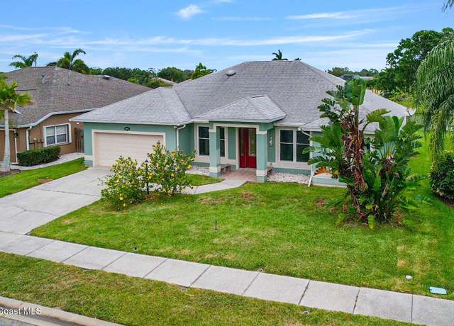 Property at 2542 Woodfield Cir, Melbourne, FL 32904, 3 beds, 2 baths