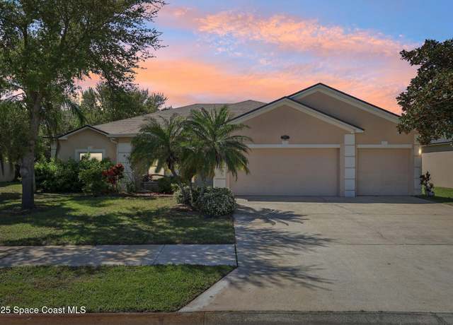 Property at 1062 Morgan Cir NE, Palm Bay, FL 32905, 4 beds, 3 baths