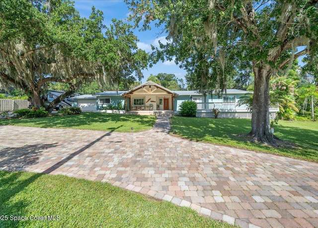 Property at 2310 Bignonia St, Melbourne, FL 32901, 3 beds, 3 baths