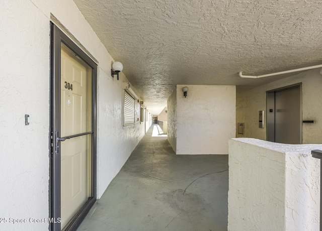 Property at 300 S Sykes Creek Pkwy #304, Merritt Island, FL 32952, 1 bed, 1 bath