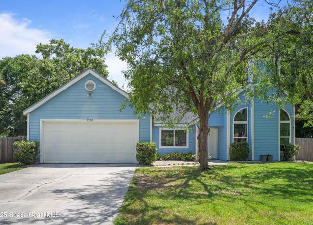 Property at 1250 York Cir, Melbourne, FL 32904, 3 beds, 2 baths