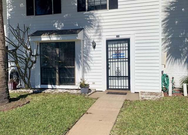 Property at 2312 Manor Dr NE, Palm Bay, FL 32905, 3 beds, 2.5 baths