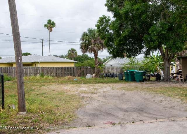 Property at 2902 Colbert Cir, Melbourne, FL 32901