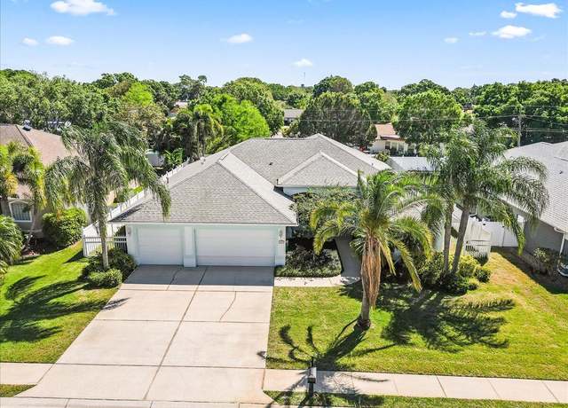Property at 2533 Canary Isles Dr, Melbourne, FL 32901, 3 beds, 2.5 baths