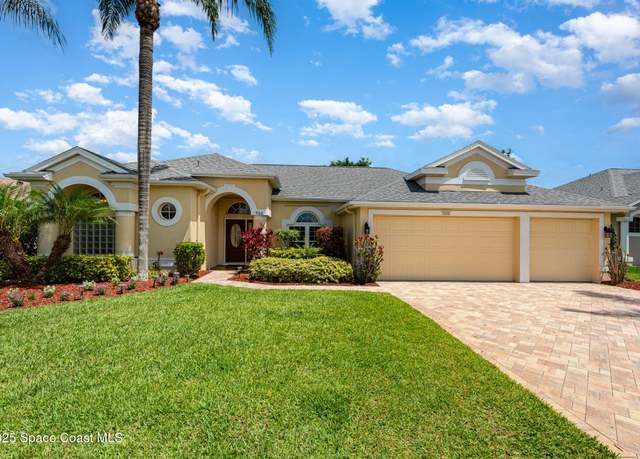 Property at 960 Fostoria Dr, Melbourne, FL 32940, 4 beds, 3 baths