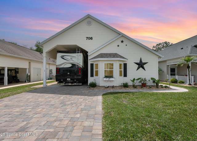 Property at 706 Plantation Dr, Titusville, FL 32780, 1 bed, 1.5 baths