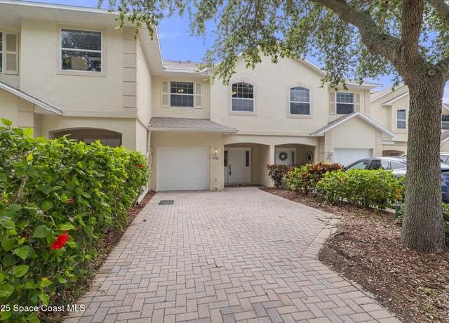 Property at 7961 Evelyn Ct, Cape Canaveral, FL 32920, 3 beds, 2.5 baths
