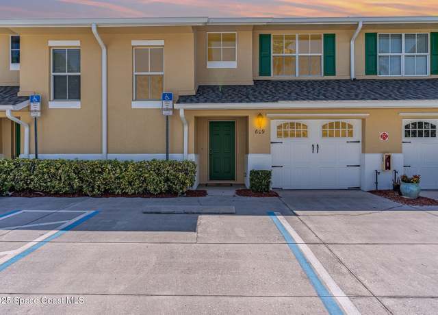 Property at 609 Cedar Side Cir NE, Palm Bay, FL 32905, 2 beds, 2.5 baths