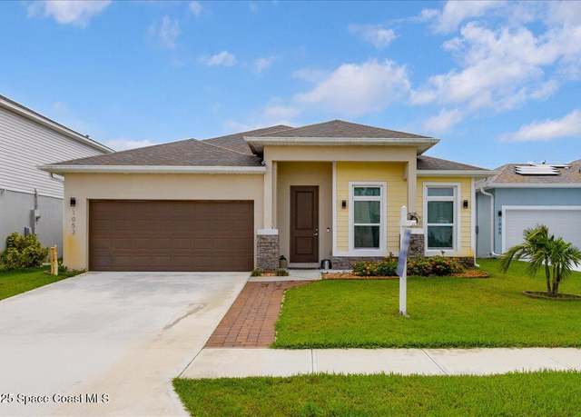Property at 1052 Corbin Cir SW, Palm Bay, FL 32908, 4 beds, 2 baths