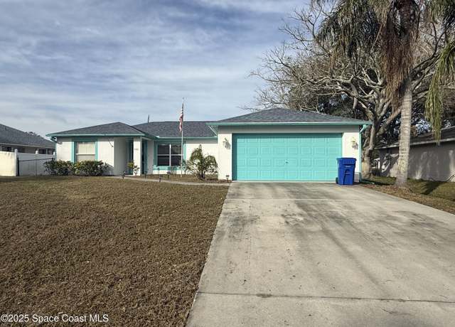 Property at 486 Hazel St, Sebastian, FL 32958, 3 beds, 2 baths