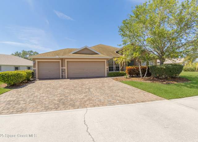 Property at 2842 Galindo Cir, Melbourne, FL 32940, 3 beds, 2 baths