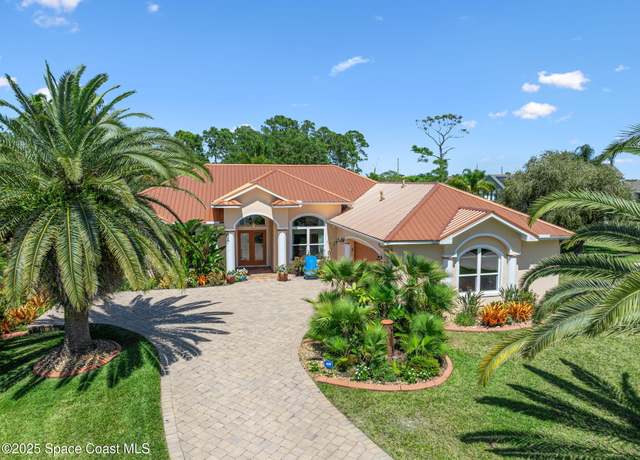 Property at 3445 Shady Run Rd, Melbourne, FL 32934, 4 beds, 2 baths