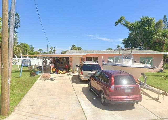 Property at 1770 Coral Cir, Ft. Pierce, FL 34949, 3 beds, 2 baths