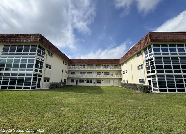 Property at 5400 Jimmy Buffet Memorial Hwy Hwy Unit A5, Indian River Shores, FL 32963, 1 bed, 1.5 baths