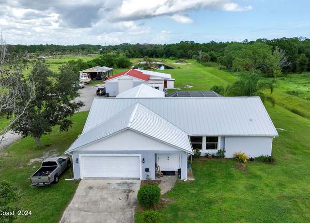 Property at 520 Atz Rd, Malabar, FL 32950, 7 beds, 5 baths