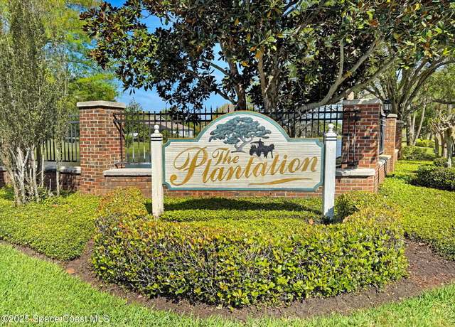 Property at 2892 Heritage Cir, Merritt Island, FL 32952, 5 beds, 3 baths