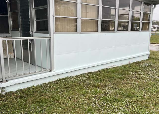 Property at 4800 SE Federal Hwy Hwy, Stuart, FL 34997, 2 beds, 2 baths