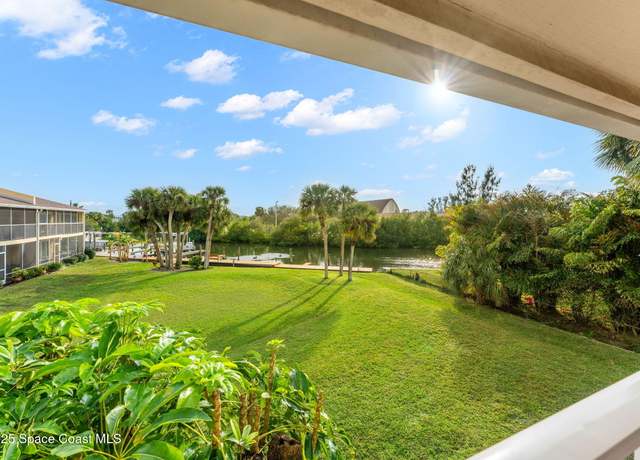Property at 402 N 1st St #10, Cocoa Beach, FL 32931, 2 beds, 2.5 baths