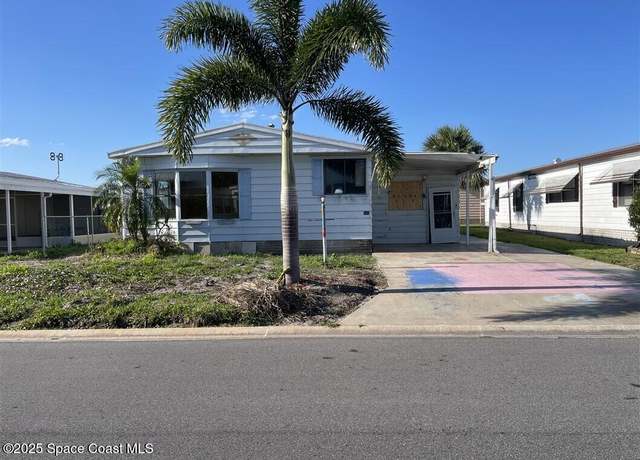 Property at 512 Puffin Dr, Barefoot Bay, FL 32976, 2 beds, 2 baths