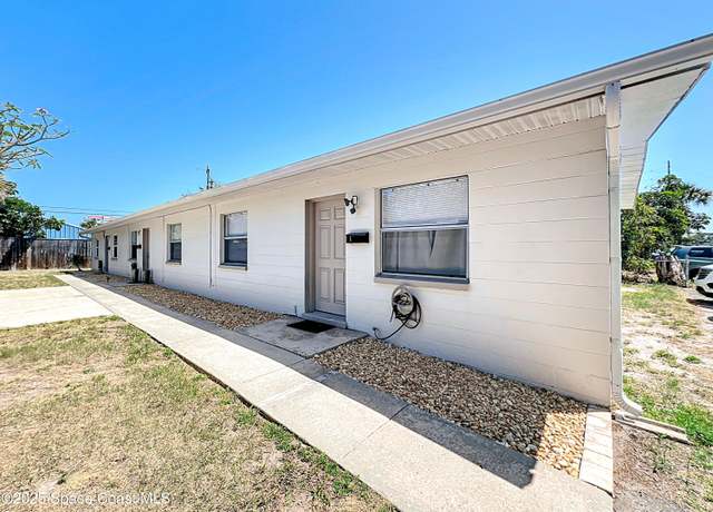 Property at 335 N Brevard Ave, Cocoa Beach, FL 32931, 6 beds, 3 baths