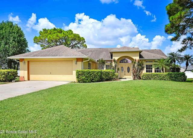 Property at 1081 Red Bud Cir, Rockledge, FL 32955, 3 beds, 2 baths