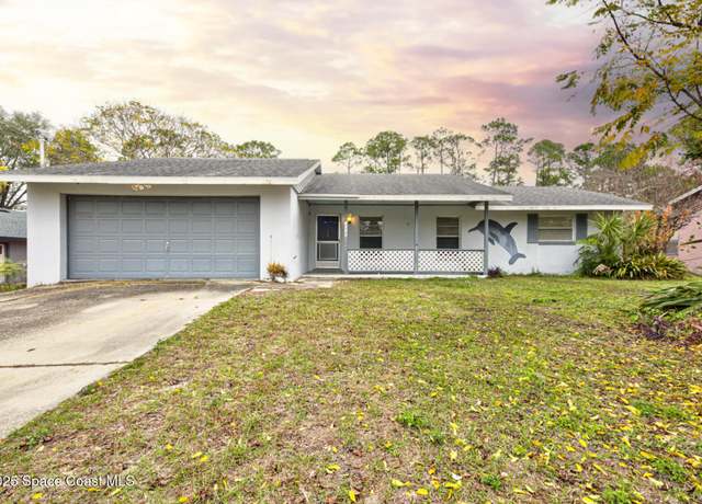 Property at 3036 Lynnhaven St, Deltona, FL 32738, 3 beds, 2 baths