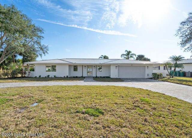 Property at 427 Brightwaters Dr, Cocoa Beach, FL 32931, 4 beds, 4.5 baths